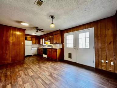 Main picture of 120 Western Hills Dr