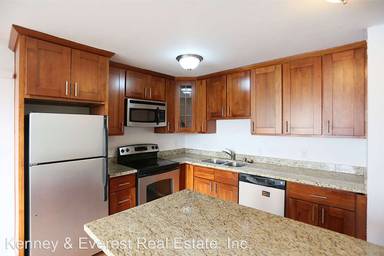 Main picture of 39 Fair Oaks St