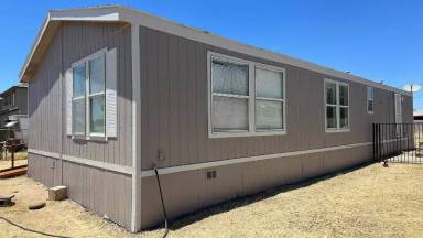 Main picture of 8014 E Broadway Rd