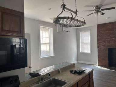Main picture of 31 N Paca St