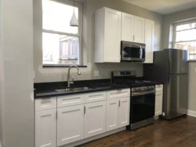 Main picture of 6207 S King Dr