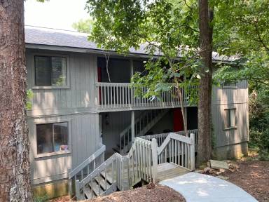 Main picture of Cedarwood Apartments