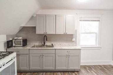 Main picture of 2440 E Willamette Ave