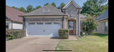 Main picture of 6918 Lagrange Grove Dr