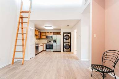 Main picture of 1711 Enfield Rd