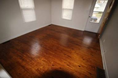 Main picture of 903 Brentwood Ave