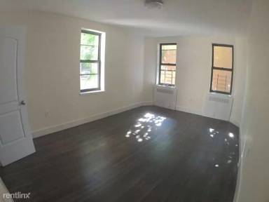 Main picture of 80 Clarkson Ave
