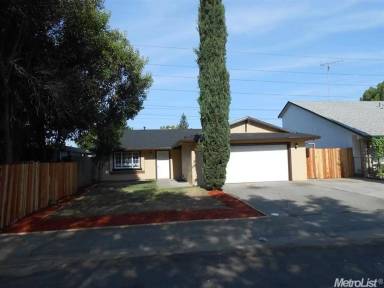 Main picture of 2835 Norcross Dr