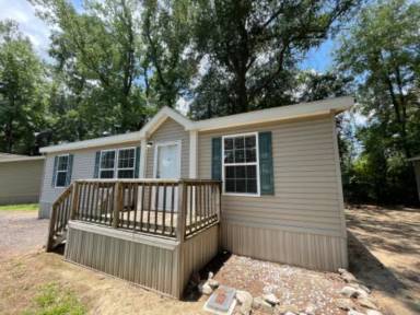 Main picture of 120 W Chance Rd