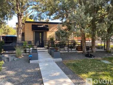 Main picture of 754 Eudora St