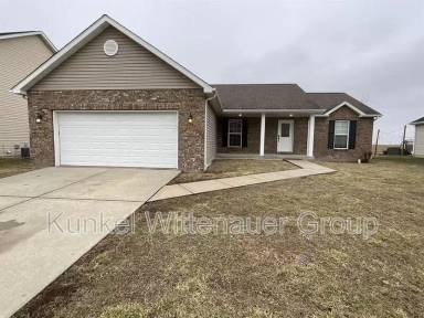 Main picture of 1216 Beechcraft Blvd