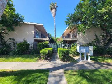 Main picture of 1072 W West Ave