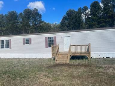 Main picture of 1096 Tollie Weldon Rd