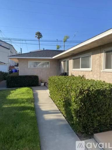 Main picture of 934 Chalcedony St