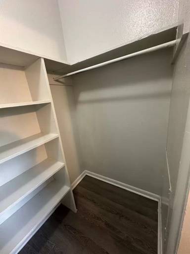 Main picture of 307 Rose Street - E