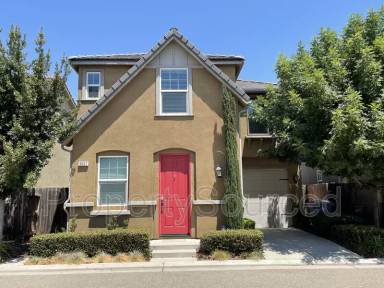 Main picture of 3557 Infusion Way