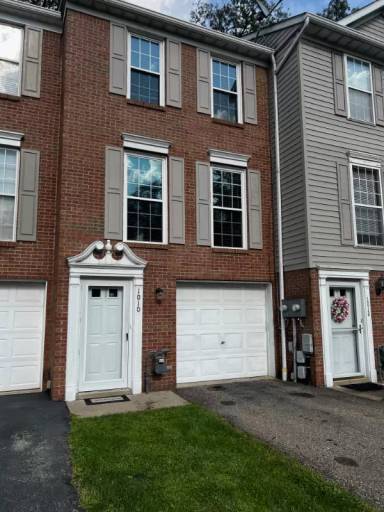 Main picture of 1010 Pinoak Ct