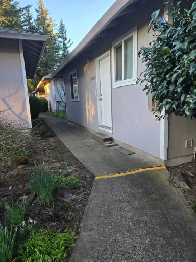 Main picture of 3224 SE 134th Ave