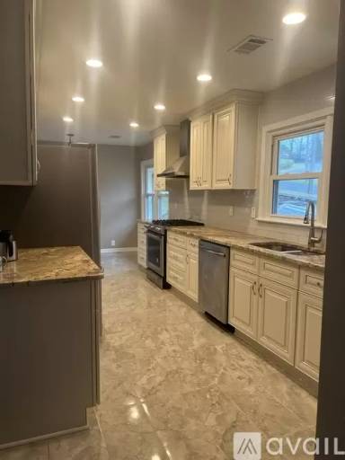 Main picture of 1371 Stephens Dr NE