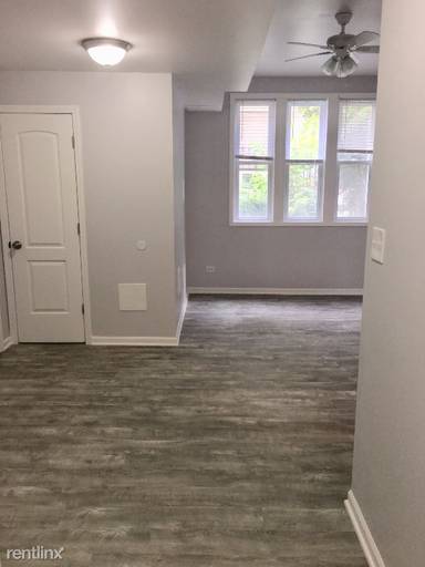 Main picture of 5710 N Winthrop Ave