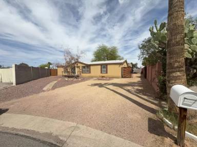 Main picture of 19219 N Joy Ln