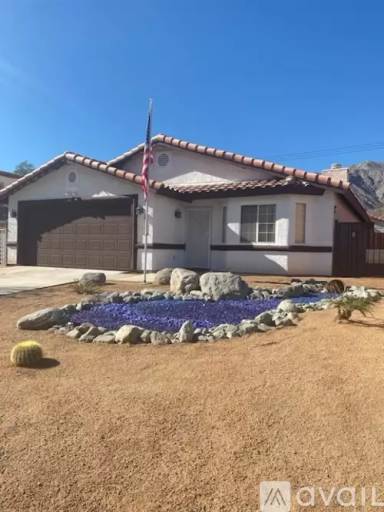 Main picture of 54555 Avenida Obregon