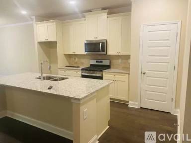 Main picture of 5985 Arbor Knoll Pl