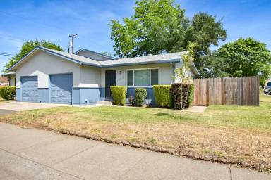 Main picture of 2351 20th Ave