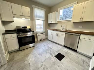 Main picture of 482 Fair Ave
