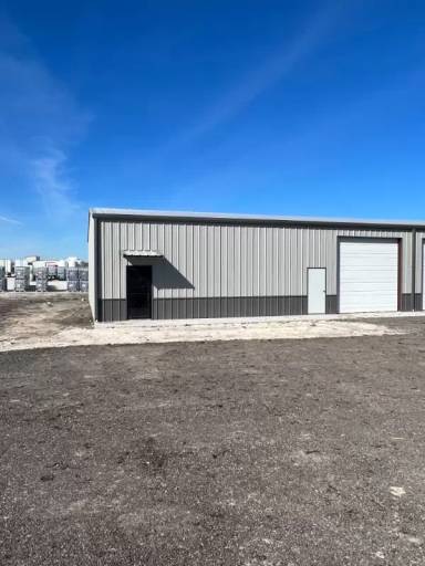 Main picture of 900 N Cresson Hwy