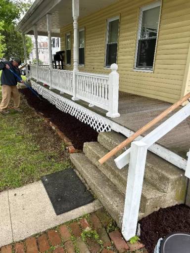 Main picture of 95 Maple St