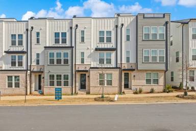 Main picture of 7216 Westrow Ave