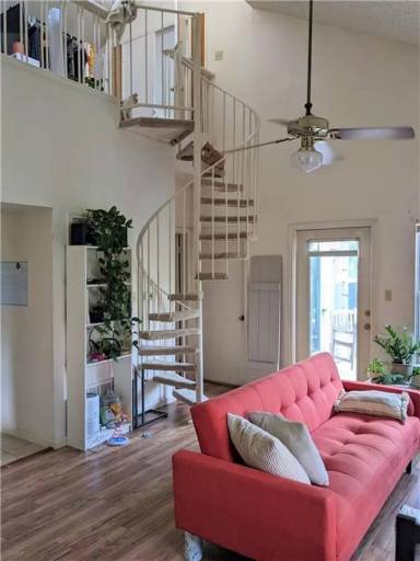 Main picture of 3115 Tom Green St