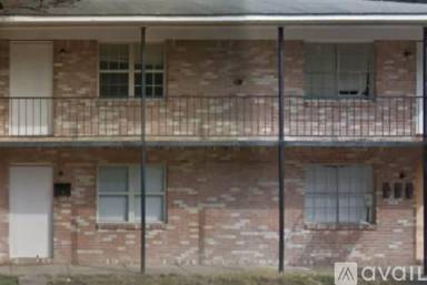 Main picture of 415 E Bard Ave