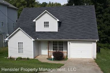 Main picture of 211 Clydesdale Ln SE