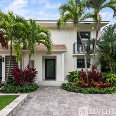 Main picture of 1105 Russell Dr