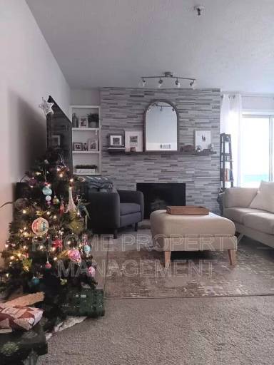 Main picture of 1407 Riverview Dr SE