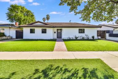 Main picture of 8520 Jumilla Ave