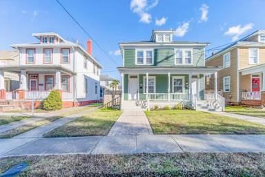 Main picture of 631 Mt Vernon Ave