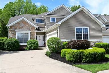 Main picture of 29363 Hummingbird Cir