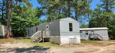 Main picture of 205 Duke Dr