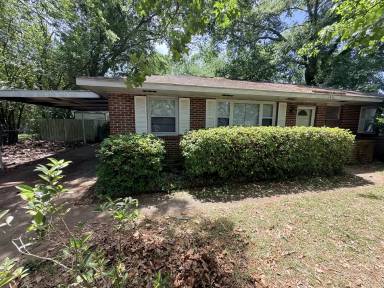 Main picture of 3456 Harrison Rd