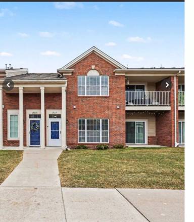 Main picture of 28218 South Pointe Ln