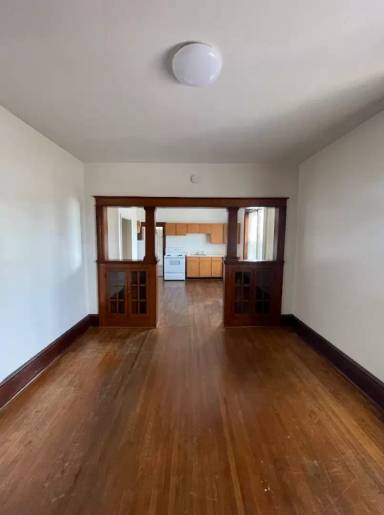 Main picture of 52 N Cannon Ave