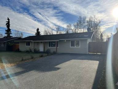 Main picture of 3442 W 83rd Ave