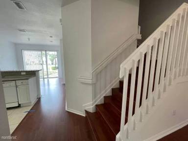 Main picture of 666 NE 21st Ter