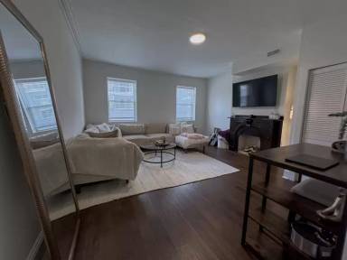 Main picture of 1832 Callowhill St