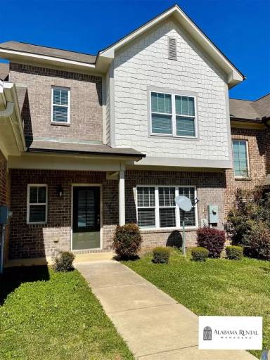 Main picture of 412 Polo Trce