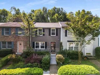 Main picture of 2879 Royal Path Ct