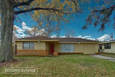 Main picture of 1112 Camden Rd